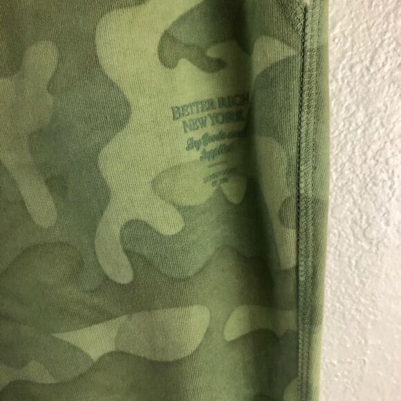 Better Rich Green camouflaged Joggers size S. - Picture 3 of 5